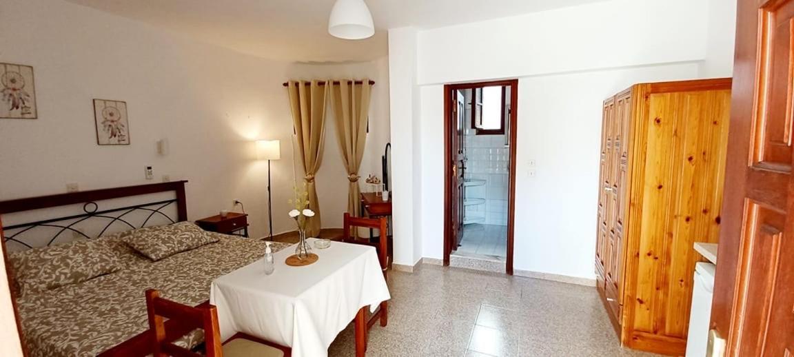 Pefkos Filoxenia Aparthotel Pefki Exteriör bild