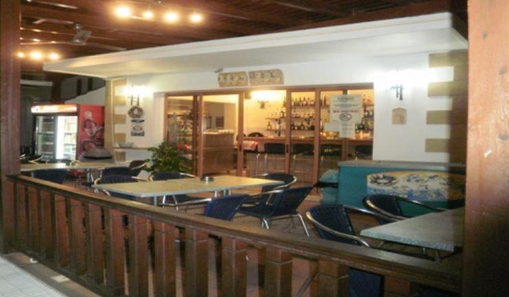Pefkos Filoxenia Aparthotel Pefki Exteriör bild