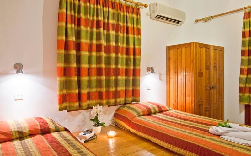 Pefkos Filoxenia Aparthotel Pefki Rum bild