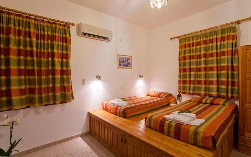 Pefkos Filoxenia Aparthotel Pefki Rum bild
