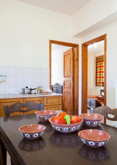 Pefkos Filoxenia Aparthotel Pefki Rum bild